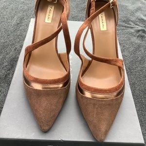 Tahari stripy suede pumps
